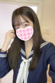ゆり（JK上がりたて18歳）