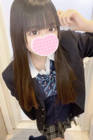 11/20体験入店初日あみ（JK中退年齢18歳）