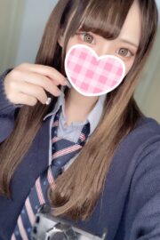 11/12体験入店初日ななみ（JK上がりたて18歳）