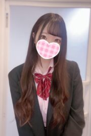1/15体験入店初日りな（JK中退年齢18歳）