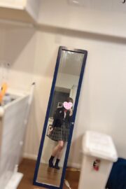 1/8体験入店初日れあ（JK上がりたて18歳）