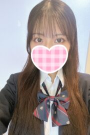 3/18体験入店初日予定かさね（JK上がりたて18歳）
