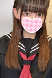 3/11体験入店初日予定ひなた（JK中退年齢18歳）