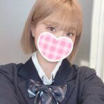 【体験入店速報】エモい感じの雰囲気が魅力な１９歳の美少女「らん」ちゃん体験入店！