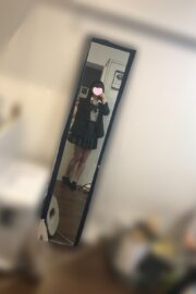 りな（JK上がりたて18歳）