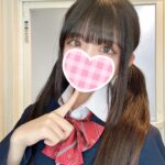 【体験入店】最強ツインテール!幼さ重視のあなたに激推し<めな>ちゃん!