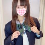 【体験入店速報】正統派で現役アイドル級の可愛さ!18歳の<りか>ちゃんが体験入店!