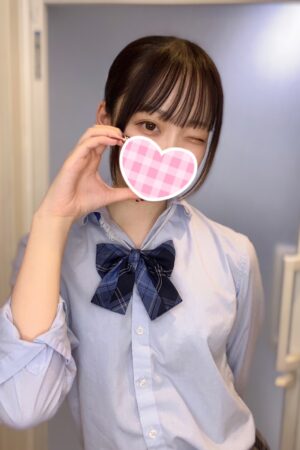 ちさ（JK上がりたて18歳）