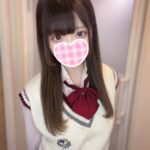 普段は女子高生の子たちに衣装を着せたら？