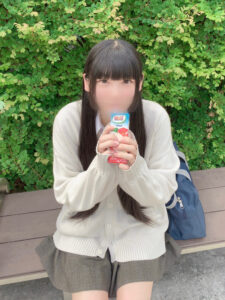 {CAPTION}