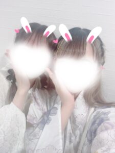 {CAPTION}