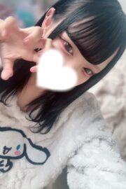 かお(JK上がりたて18歳)