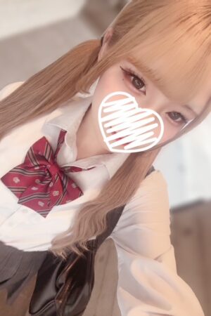かお(JK上がりたて18歳)