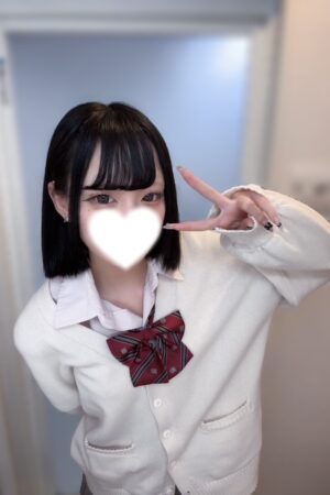 かお（JK上がりたて18歳）