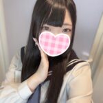 【体験入店速報①】昨日まで17歳だった少女が体験入店!高3世代「ゆーな」ちゃん!