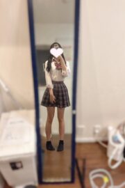 しおん（JK上がりたて18歳）