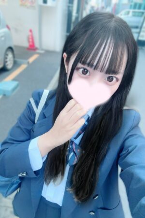 しおん（JK上がりたて18歳）