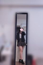 そよ（JK上がりたて18歳）