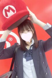 そよ（JK上がりたて18歳）