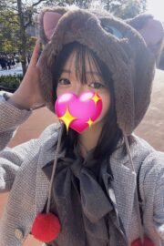 にこる（JK上がりたて18歳）