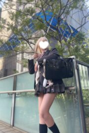 みさ