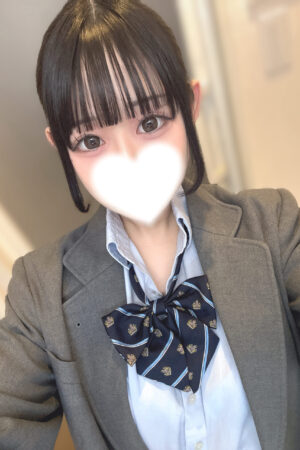 ゆめみ（JK上がりたて18歳）