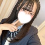 【体験入店速報】雪降る日に白肌！18歳の正統派美少女「める」ちゃん体験初日！