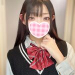 【体験入店速報】2日前に18歳になったロリ美少女「あいな」ちゃん体験初日！