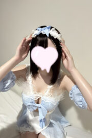 いおり（JK中退年齢18歳）