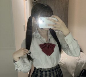 {CAPTION}
