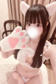6/13体験入店初日2007年生まれ、るり（JK中退年齢18歳）