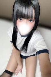 ねむ（JK中退年齢18歳）