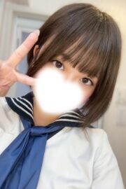 8/17体験入店初日予定みも（JK中退年齢18歳）