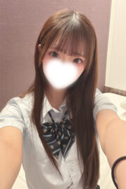 ゆも(JK上がりたて18歳)