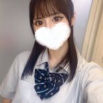 凛と可愛い清純派美少女！「あずき」ちゃんが体験入店してくれました！
