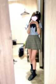 大宮店さらら（JK中退年齢18歳）