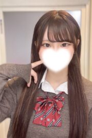 9/8体験入店初日みおり（JK中退年齢18歳）