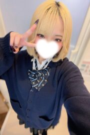 10/6体験入店初日ぷりん(JK中退年齢18歳)