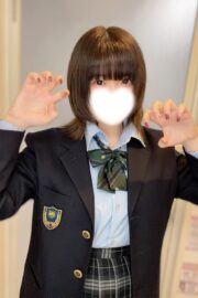 10/30体験入店初日予定みる（JK上がりたて18歳）