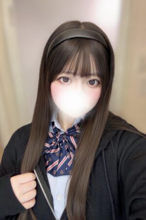 10/12体験入店初日あかね(JK中退年齢18歳)