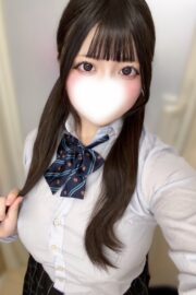 10/12体験入店初日あかね(JK中退年齢18歳)