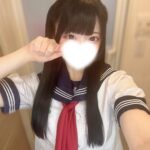 【体験入店速報B子】アイドル衣装を着せたくなるほど可愛い18歳の「しゅあ」ちゃん体験初日🔰