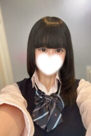 10/11体験入店初日ひなみ(JK上がりたて18歳)