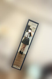 10/26体験入店初日るな（JK中退年齢18歳）