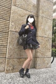 みく(JK上がりたて18歳)