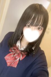 11/18体験入店初日みく(JK中退年齢18歳)