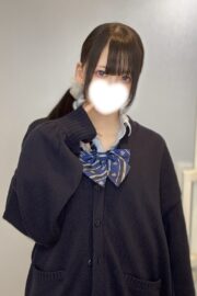 12/1体験入店初日ゆに（JK上がりたて18歳）