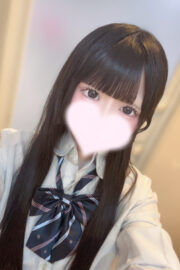 12/10体験入店初日るる（JK中退年齢18歳）