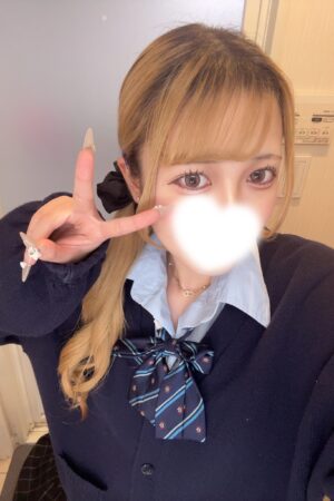 12/26体験入店初日れな（JK上がりたて18歳）