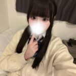るり今日いるよ> < ♡